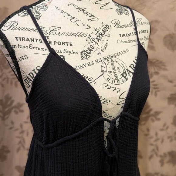 Xhilaration Sheer Tiered Navy Blue Swim Suit Cover Up, Size M, EUC! - Picture 2 of 9